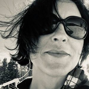 Meet your Posher, Andria